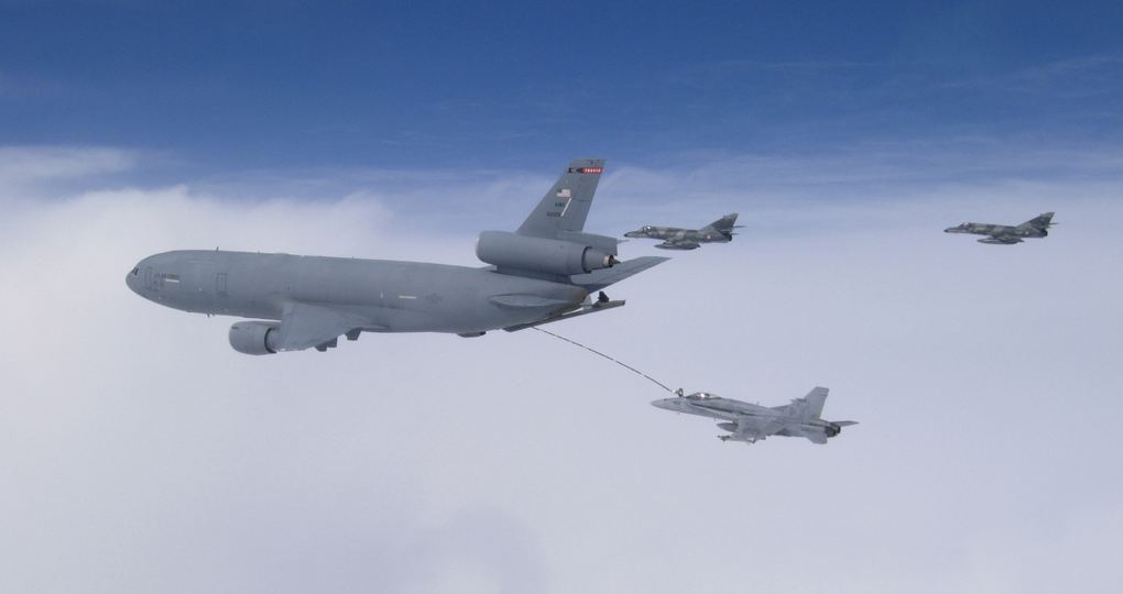 Name:  KC refueling with F18 and both SE french navy.JPG
Views: 1084
Size:  33.0 KB
