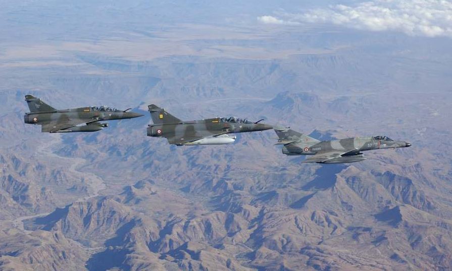 Name:  escorting 2 Mirage 2000 bombers.JPG
Views: 1075
Size:  74.6 KB