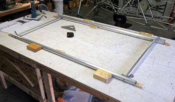 Name:  wing-1.jpg
Views: 1754
Size:  40.5 KB