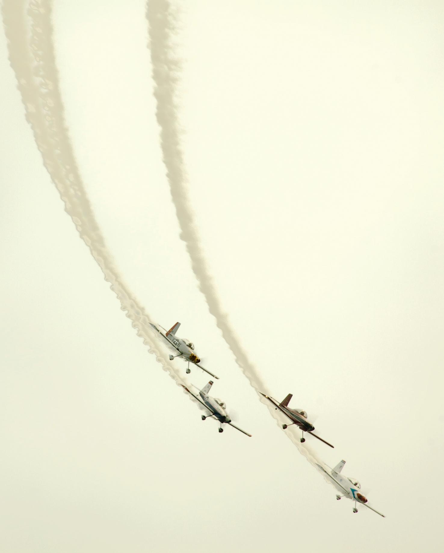 Name:  Blue Angels Beach show 2011-12.jpg
Views: 908
Size:  76.6 KB