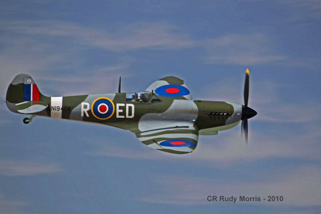 Name:  Spitfire_Flyby-sm.jpg
Views: 409
Size:  74.2 KB