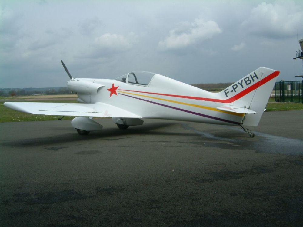 Name:  29_aircraft-windshield-for-piel-cp80.jpg
Views: 2230
Size:  68.9 KB